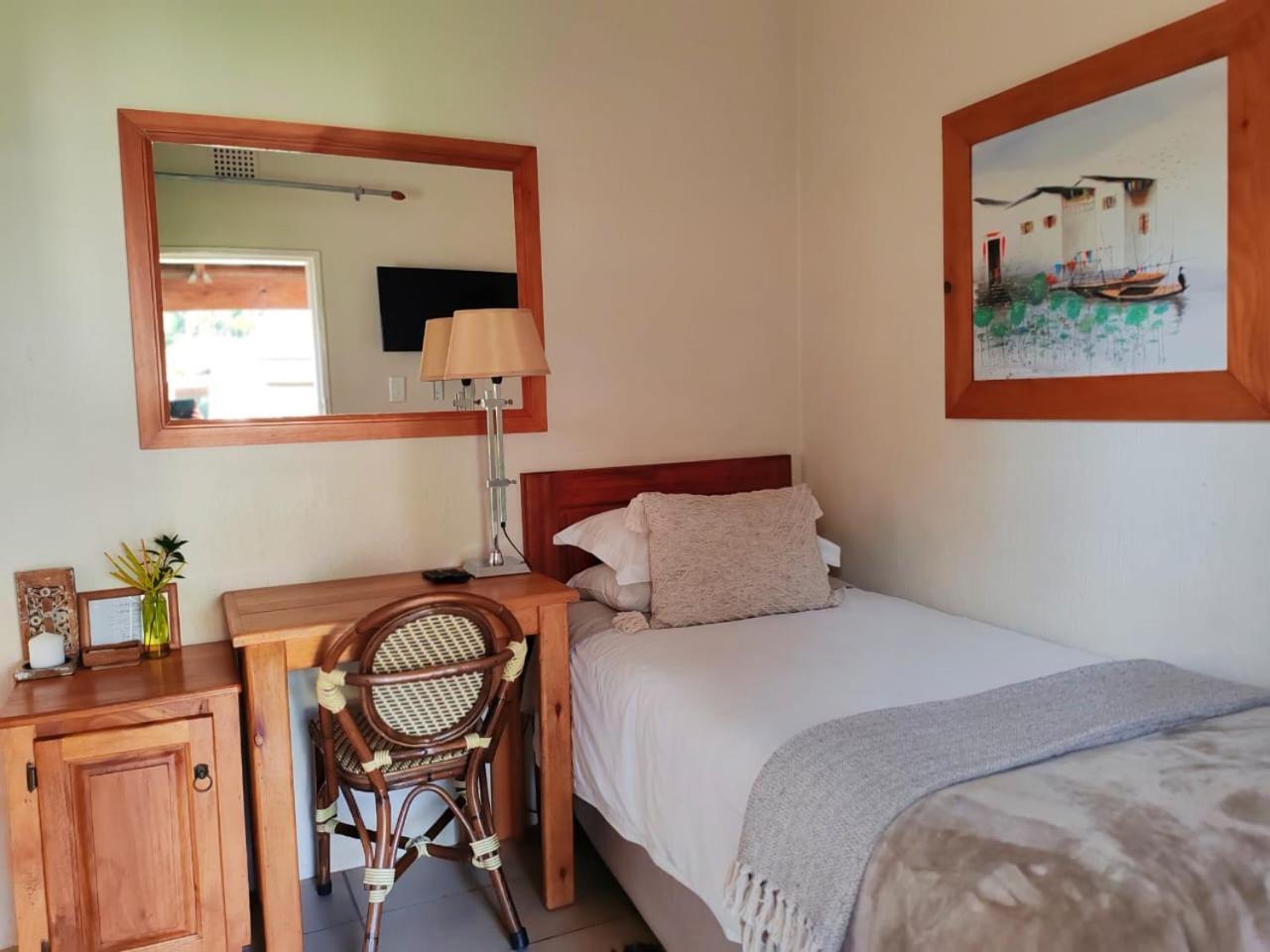 La Guesthouse Piet Retief Room photo